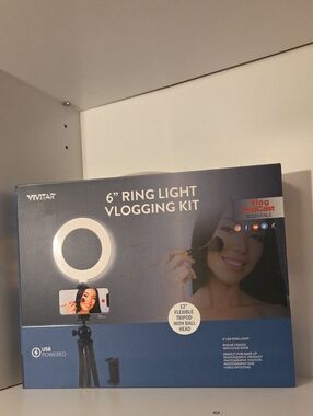 Vivitar 6" Ring Light Vlogging Kit - White